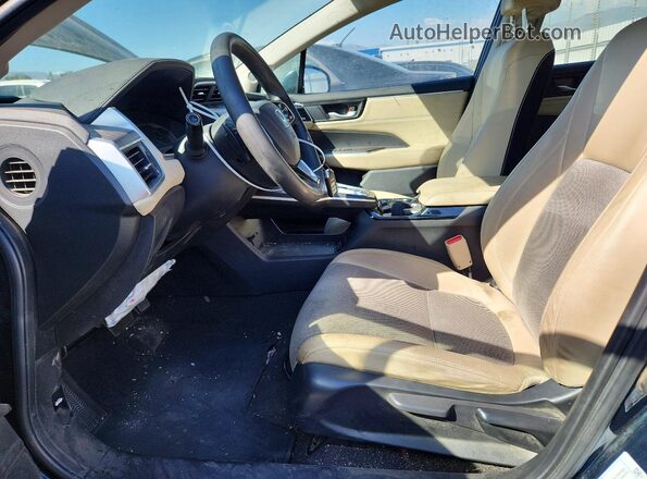 JHMZC5F15JC008394 2018 HONDA CLARITY Green წინა სალონის ხედი