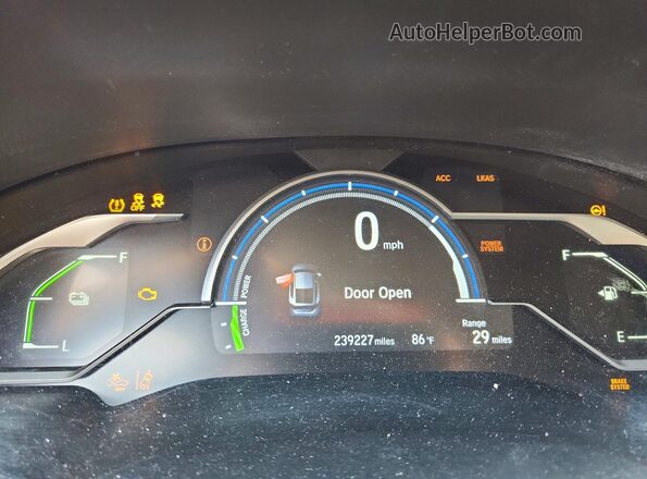 JHMZC5F30JC017862 2018 HONDA CLARITY Gray Սարքավորումների վահանակի տեսք