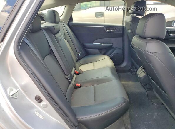 JHMZC5F35JC011488 2018 HONDA CLARITY Silver Вид задніх сидінь
