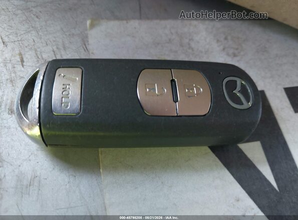 JM1BM1M79G1337765 2016 MAZDA 3 Black Առջևի վահանակի տեսք