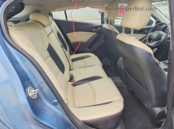 JM1BM1N32G1294978 2016 MAZDA 3 Синий Вид задних сидений