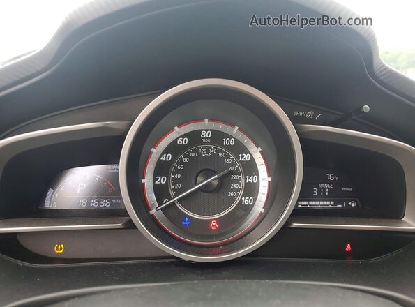 JM1BM1T75G1296441 2016 MAZDA 3 Silver Սարքավորումների վահանակի տեսք