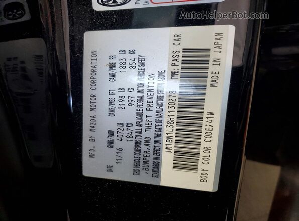 JM1BN1L38H1130278 2017 MAZDA 3 Black Vista del compartimento del motor