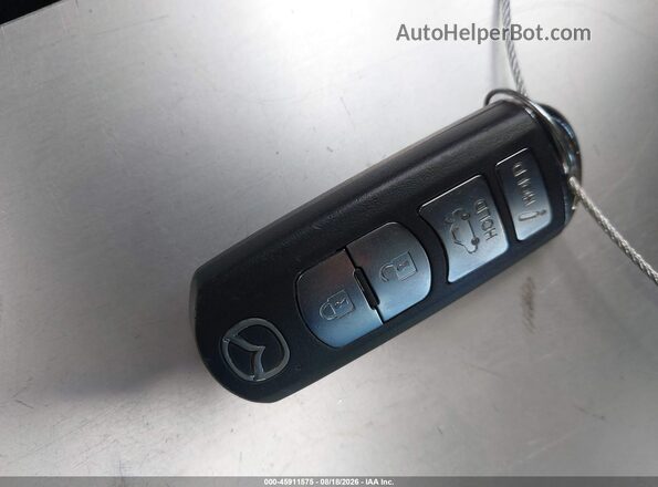 JM1BN1V70H1103642 2017 MAZDA 3 Black Առջևի վահանակի տեսք