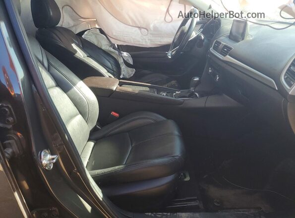 JM1BN1V74H1143013 2017 MAZDA 3 Black Widok wnętrza z przodu