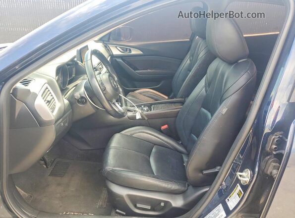 JM1BN1V77H1108319 2017 MAZDA 3 Синий Вид салона спереди