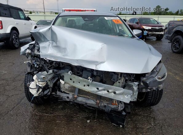 JM1BN1W33H1126263 2017 MAZDA 3 Silver წინა ხედი