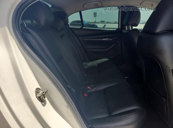 JM1BPABL4M1330662 2021 MAZDA 3 White უკანა სავარძლების ხედი