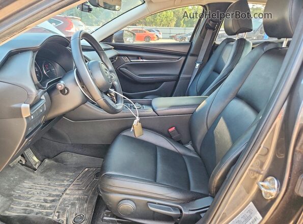 JM1BPABL8M1345973 2021 MAZDA 3 Gray Front interior view