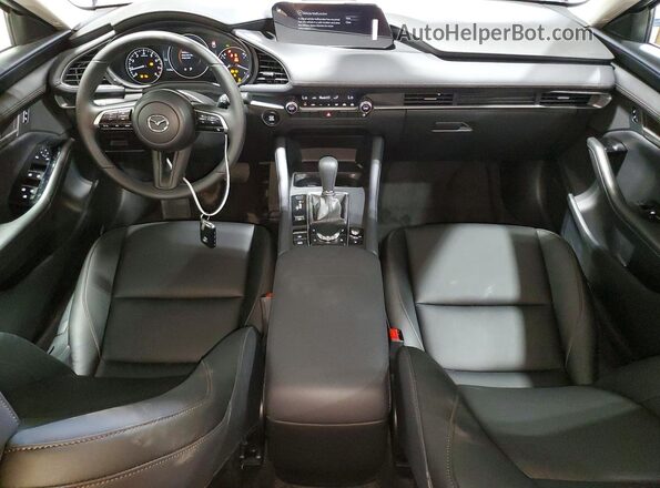 JM1BPABL8T1886312 2026 MAZDA 3 Черный Вид панели приборов
