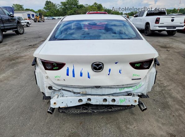 JM1BPACL2L1170830 2020 MAZDA 3 White Հետևի տեսք