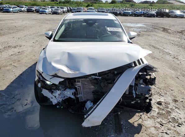 JM1BPACM3S1779139 2025 MAZDA 3 White Widok z przodu