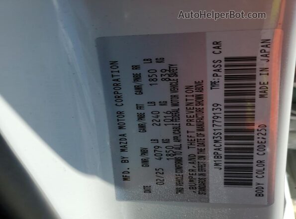 JM1BPACM3S1779139 2025 MAZDA 3 White Widok komory silnika