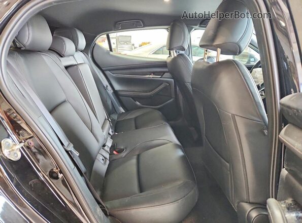 JM1BPAKL1T1863342 2026 MAZDA 3 Black Vista de los asientos traseros