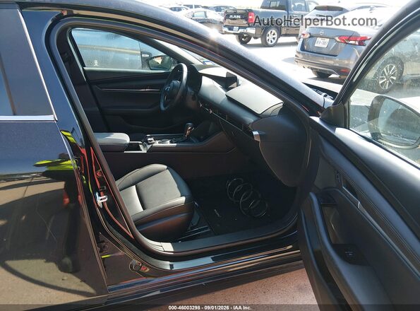 JM1BPAKL2T1861339 2026 MAZDA 3 Черный Вид салона спереди