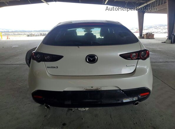 JM1BPAKL6M1403403 2021 MAZDA 3 White Rear view