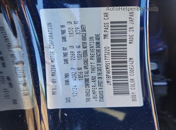 JM1BPAKM9S1773220 2025 MAZDA 3 Black Vista de la etiqueta del VIN