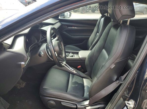 JM1BPALM1L1161285 2020 MAZDA 3 Синий Вид салона спереди