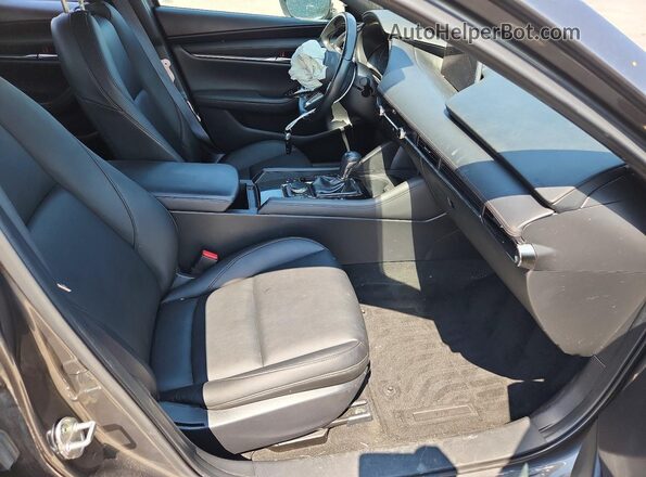 JM1BPALM5P1610456 2023 MAZDA 3 Серый Вид салона спереди
