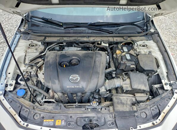 JM1BPAML6N1502317 2022 MAZDA 3 Белый Вид задней части салона