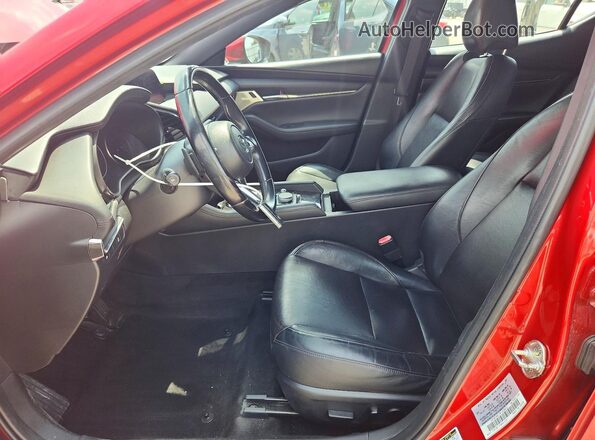 JM1BPAML7M1338834 2021 MAZDA 3 Красный Вид салона спереди