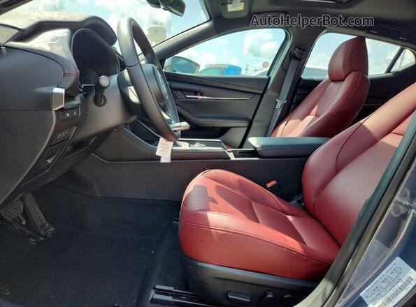 JM1BPBLL8T1868848 2026 MAZDA 3 Gray Widok wnętrza z przodu