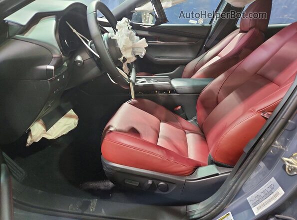 JM1BPBLL9T1867255 2026 MAZDA 3 Blue Սալոնի դիմացի տեսք