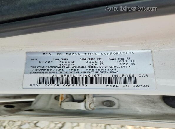 JM1BPBML1M1401674 2021 MAZDA 3 White Вид підкапотного простору