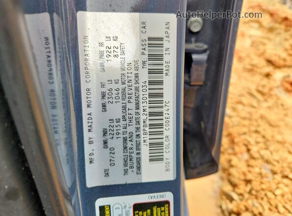JM1BPBML2M1301034 2021 MAZDA 3 Gray Vista del compartimento del motor