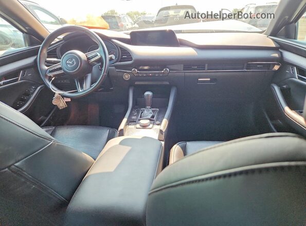 JM1BPBML4M1300290 2021 MAZDA 3 Black Առջևի վահանակի տեսք