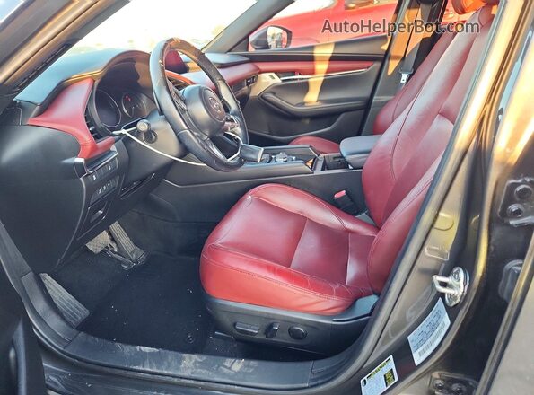 JM1BPBML8N1515950 2022 MAZDA 3 Gray Vista interior delantera