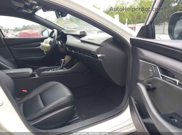 JM1BPBMMXK1127218 2019 MAZDA 3 White Вид салону спереду