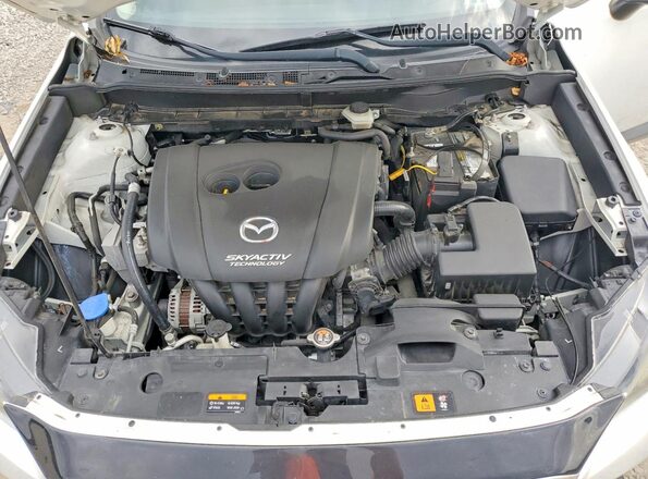 JM1DKBC75G0108687 2016 MAZDA CX-3 White Engine compartment view