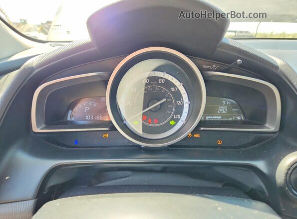 JM1DKDB76H0159615 2017 MAZDA CX-3 Gray Vista del cuadro de instrumentos