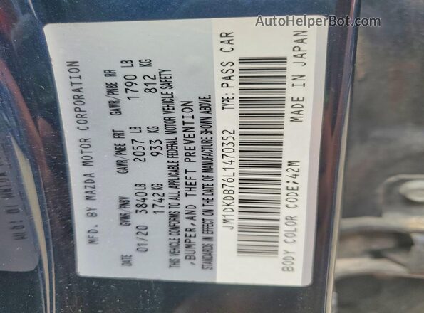JM1DKDB76L1470352 2020 MAZDA CX-3 Blue Widok naklejki z numerem VIN