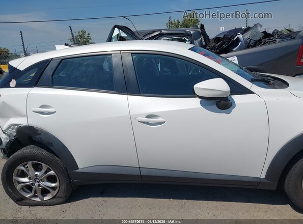 JM1DKDB78J0331567 2018 MAZDA CX-3 White Widok wnętrza 360 stopni
