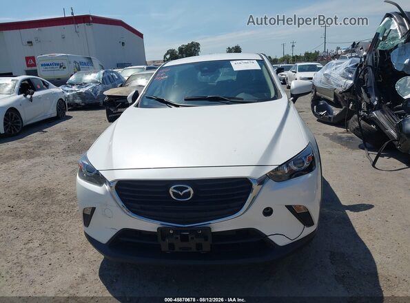 JM1DKDB78J0331567 2018 MAZDA CX-3 White Widok wnętrza z tyłu