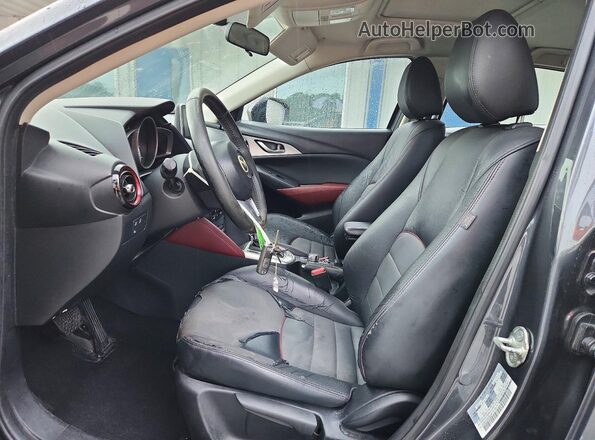 JM1DKDC72H0159139 2017 MAZDA CX-3 Gray წინა სალონის ხედი