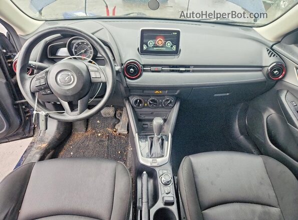 JM1DKFB70H0145995 2017 MAZDA CX-3 Blue Widok deski rozdzielczej