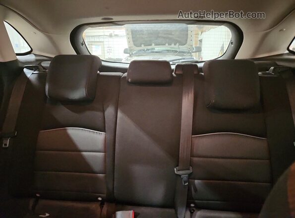 JM1DKFB72H0163477 2017 MAZDA CX-3 Blue Հետևի նստատեղերի տեսք