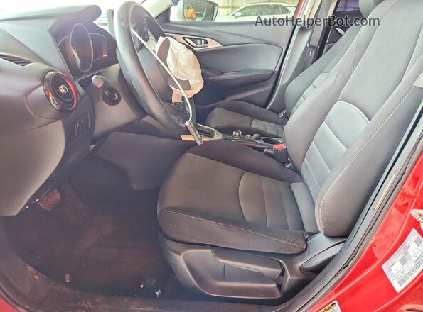 JM1DKFB75G0133971 2016 MAZDA CX-3 Red Front interior view