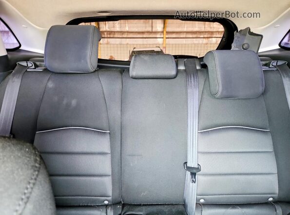JM1DKFB75G0133971 2016 MAZDA CX-3 Red Rear seats view
