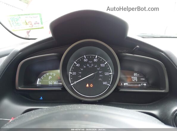 JM1DKFB76J1312098 2018 MAZDA CX-3 Red უკანა სავარძლების ხედი