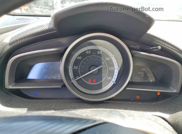 JM1DKFB78G0137982 2016 MAZDA CX-3 Gray ხელსაწყოთა პანელის ხედი