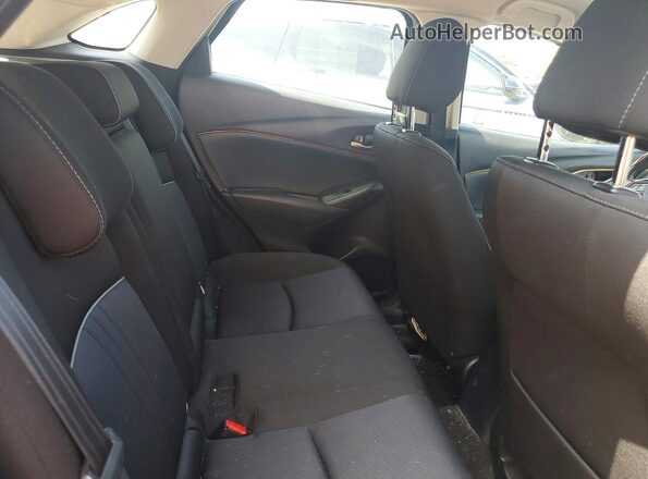 JM1DKFB7XM1507318 2021 MAZDA CX-3 Gray Вид задньої частини салону