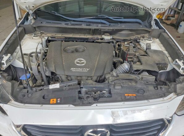 JM1DKFC75H0166601 2017 MAZDA CX-3 White Vista interior trasera