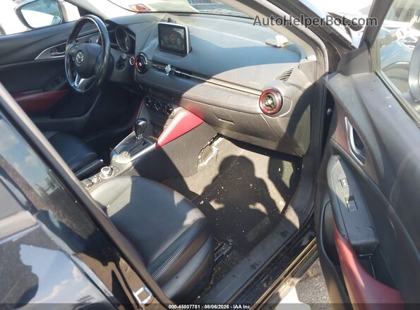 JM1DKFC76G0136764 2016 MAZDA CX-3 Black Вид салону спереду
