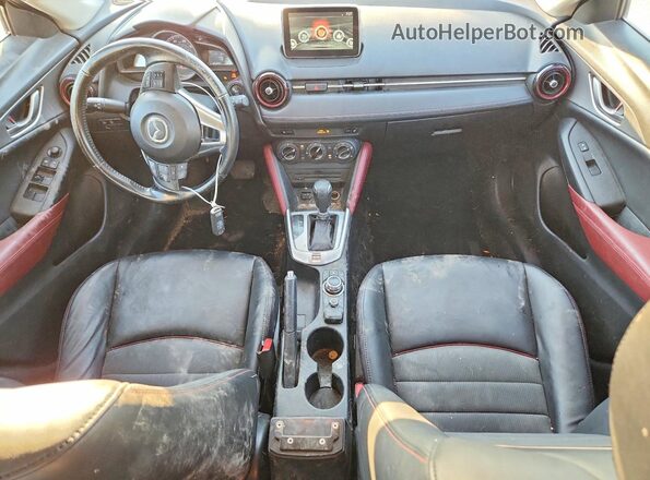 JM1DKFC78G0135521 2016 MAZDA CX-3 Белый Вид панели приборов