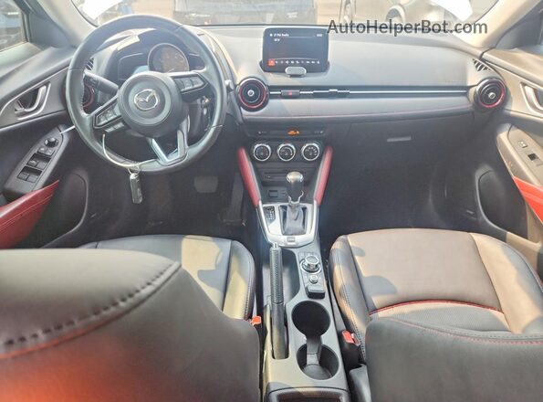 JM1DKFC78J0311989 2018 MAZDA CX-3 Белый Вид панели приборов