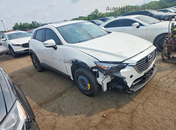JM1DKFC78J0311989 2018 MAZDA CX-3 Белый Передняя правая четверть